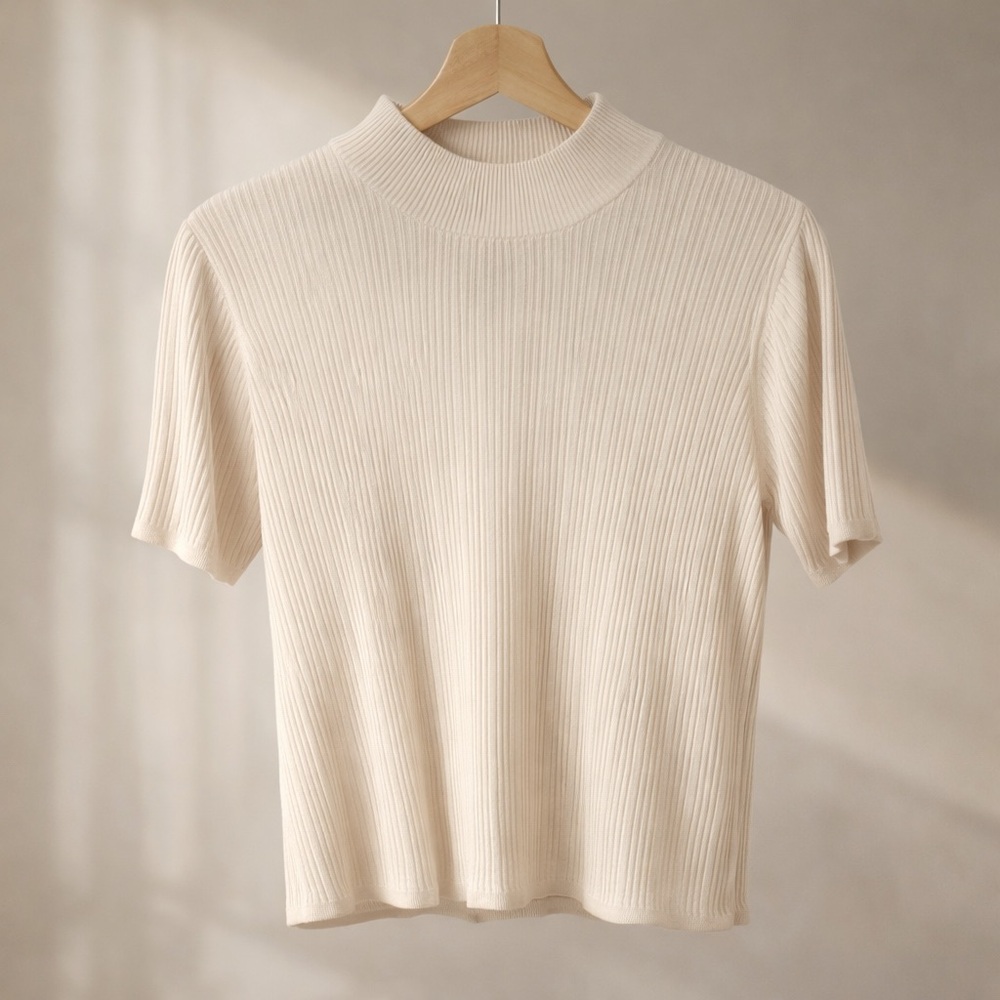 🍦 100% Silk Ribbed Mock Neck Top Neutral Cream Minimalist Luxe Knit M